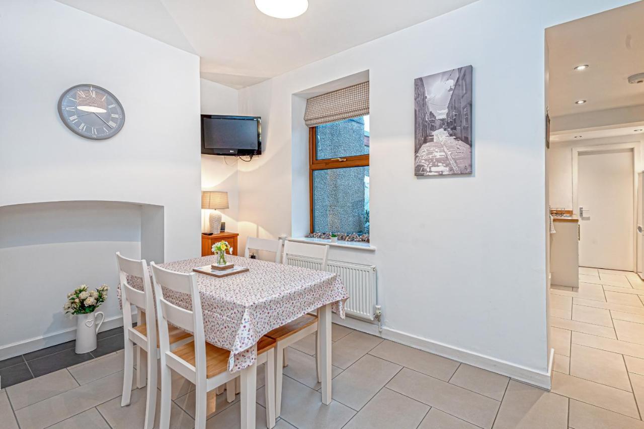 Taitwt1 Villa Caernarfon Exteriör bild